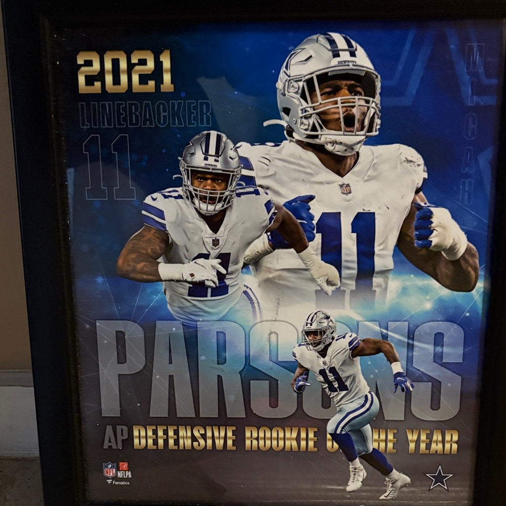 Parsons 2021 Linebacker Wall Art - Blue and White